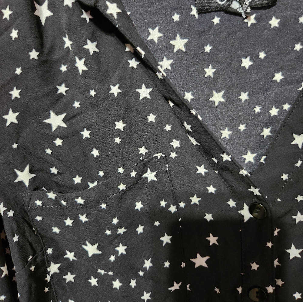 By & By Semi Sheer "Stars" Top XS - Picture 4 of 5